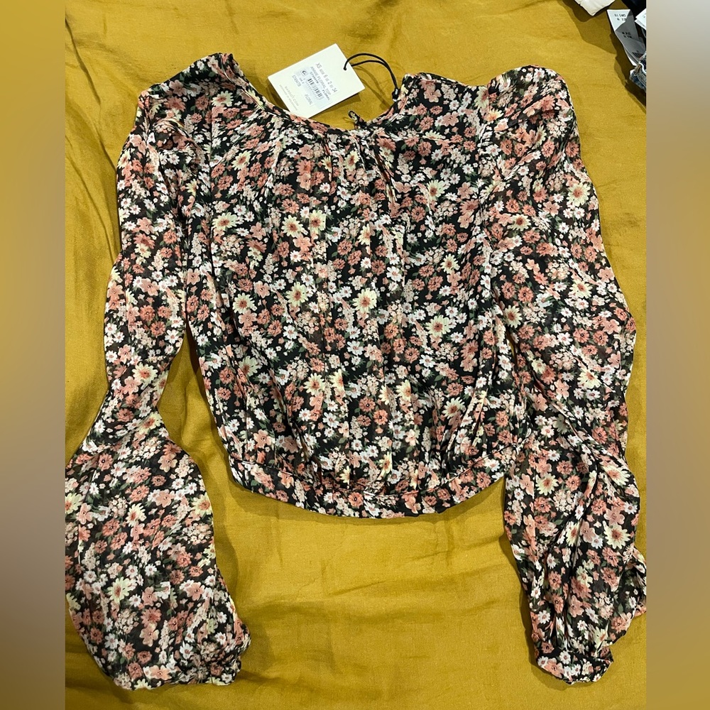Bardot flowery top